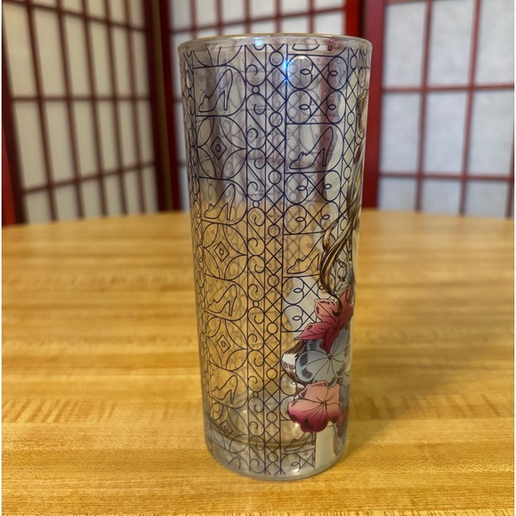 Disney Cinderella 10 oz Glass - Picture 2 of 7
